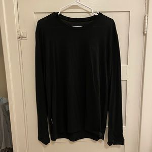 Icebreaker Black Long Sleeves in Men’s Large